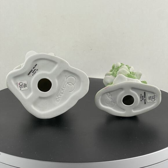 Dept 56 Heritage Village Accessories 2 Snow Capped Trees Made In Taiwan - Picture 5 of 8